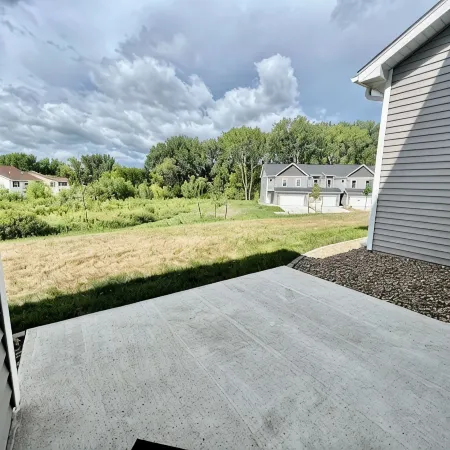 Spectacular Cedar Falls Townhome!