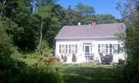 Remodeled Historical Cape House.  Close to Town, Bayside, and Ocean