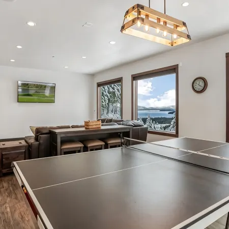 The Panoramic Peak: Luxury Lodge at the Idaho Club