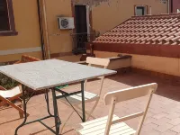 Detached House with Large Terrace Equipped Pets Are Welcome Hotels in Bosa