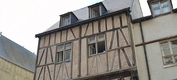 Charming studio in the heart of Amboise with gorgeous views of the Château! Hotels in Amboise