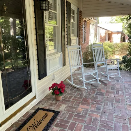 3 bedroom, 2 bath home less than a mile from The Masters!