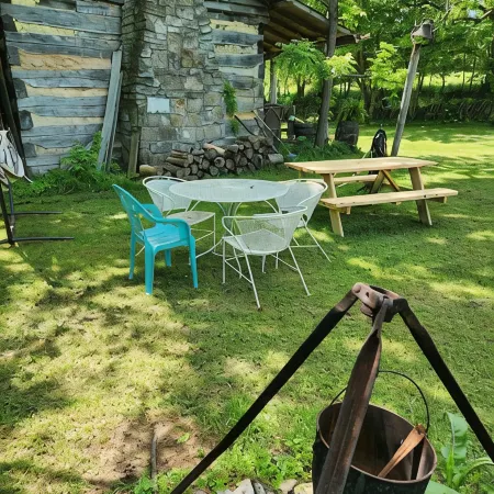 Mullins Log Cabin 1850s Rustic Cabin Near Ark Sits on 5 AC15 Min to Ark