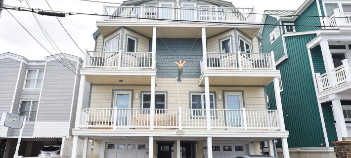 Mermaids  Cove Waterfront Townhome Spectacular Views, Views, Views! Hotels in Lower Township
