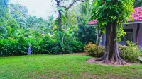 Habarana Inn - Bed and Breakfasts