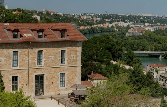 Hôtel Fort St Laurent Lyon - Handwritten Collection