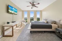 Hemingway Coast to CoastIntracoastal Water View!  2 Blocks to Beach &Pickleball