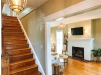 Private Kilmarnock Home: Walk to Dining + Minutes to Wedding Venues & Wineries - 4-Star