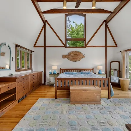Stunning Beach Retreat - Walk to Beach - Chatham Bars Inn - Town + Game Room