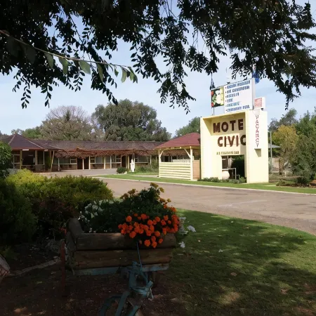 Civic Motor Inn