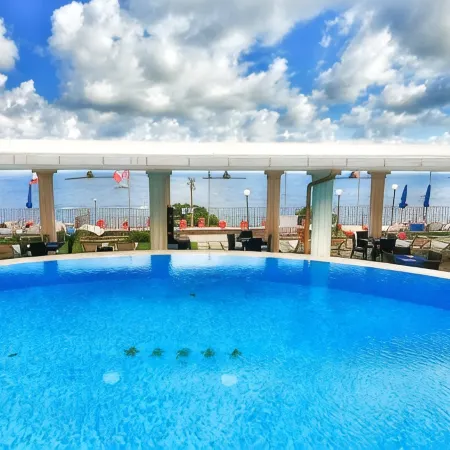Hotel Weber Ambassador