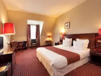 Hotel Restaurant Weinebrugge Hotels near Sint-Michiels