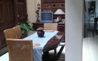 Comfortable Room Near Margocity Depok (P21)
