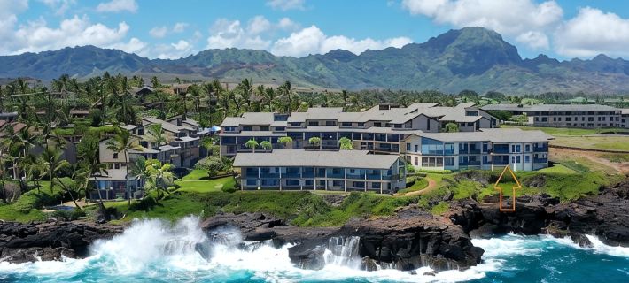 Absolutely Stunning Oceanfront Condo! Hotels in Koloa