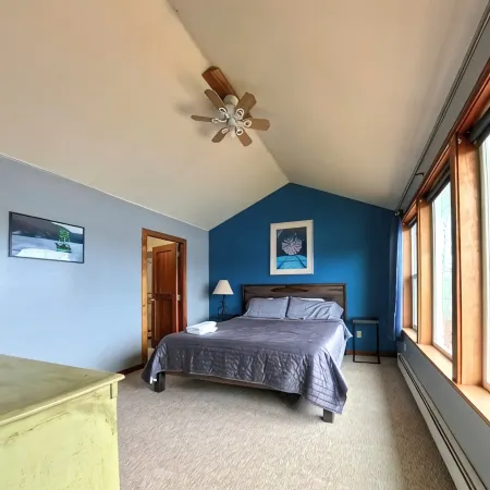Downtown Wasilla Lakefront Home w/private dock