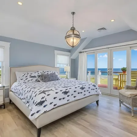 Luxury Beachfront Cottage