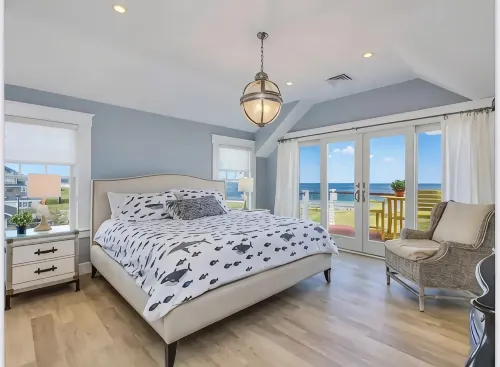 Luxury Beachfront Cottage - ブティック