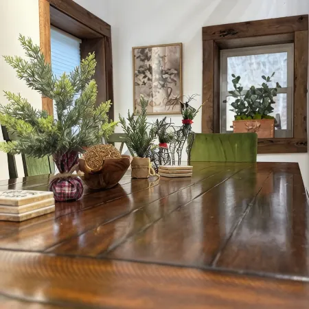 Charming cozy RIVERFRONT cottage on the Piney River. A little slice of heaven!