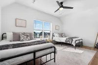 4b/4bw/Hot tub, indoor pool, Lakeview TRL, near dwntwn Branson, Big Cedar, golf - 4-Star