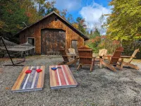 Spacious log cabin in Warrensburg w/ Hot Tub: 15 Mi to Lake George - 4-Star