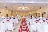 Sai Gon Phu Tho Hotel