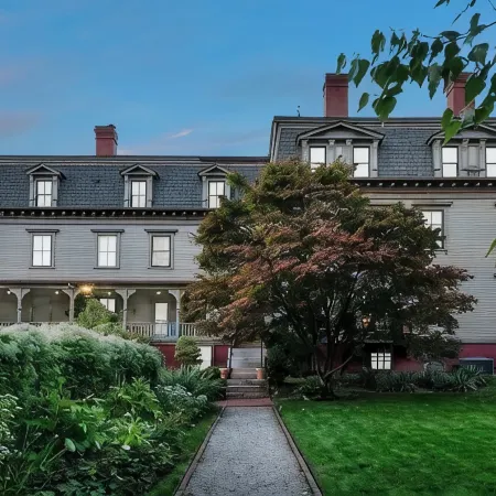 The Underwood-Hale House