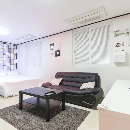 Itaewon A One Hotel Отели рядом с достопримечательностью «Станция метро Noksapyeong»
