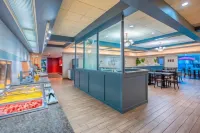 Days Inn by Wyndham Sudbury & Conference Centre - Breakfast