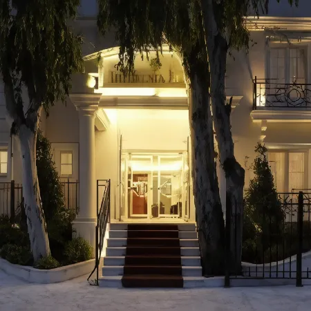Theoxenia House Hotel