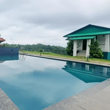 Fly Green Resort