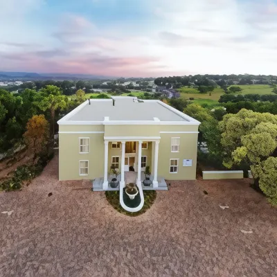 Bell Rosen Guest House Hotels near Vodacom Techno Centre