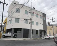 Adhoc Cintermex飯店 - 2 星級