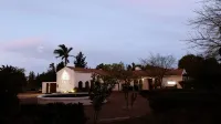 Vine Guesthouse - Villas