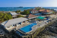 Long Vi Hotel - dao Phu Quy - parcheggio