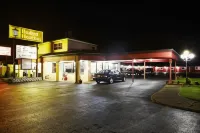 Woodland Inn - Motels