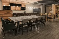 Voco College Station Aggieland by IHG
