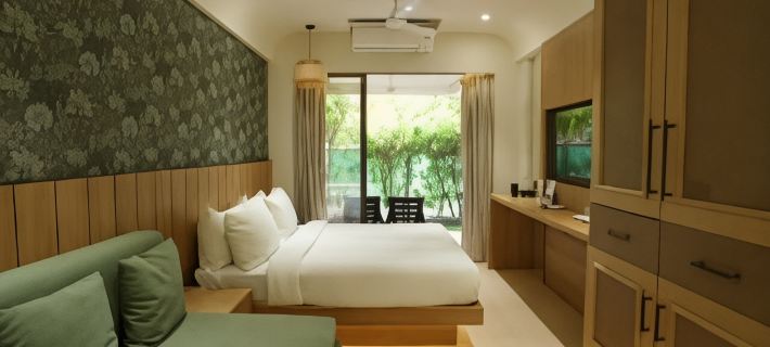 Bougainvillea Hotels in Raigad