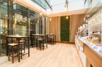 The Azoriani Boutique, Ascend Hotel Collection - breakfast