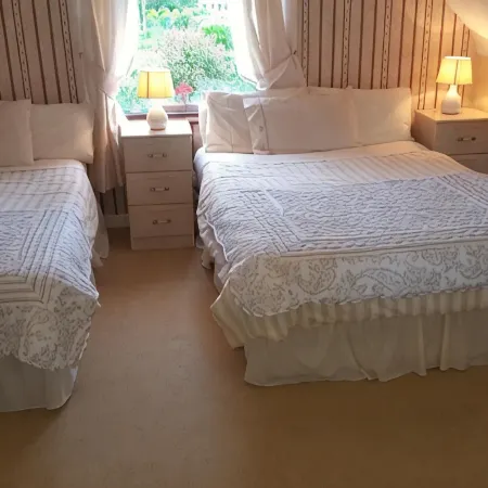 Perrymount Country Home Bed & Breakfast