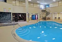 Experience Mountain Bliss: Cozy Condo w Resort Amenities in Beech Mountain, NC! - Pools