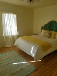 Three Bedrooms Two Baths sleeps 6 - Walking distance to Downtown Paso Robles - 2 tähden