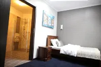 Hotel Kamienica - Parking