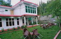 The Sun Guest House - 2 ดาว