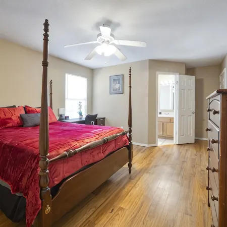 Cheerful 2 Bedrooms 2 Full Bathrooms Duplex