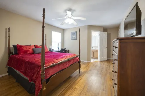 Cheerful 2 Bedrooms 2 Full Bathrooms Duplex