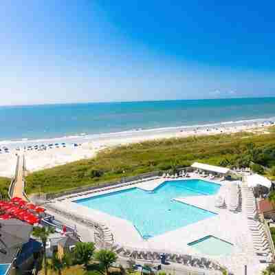 3 min walk to Folly Field Beach Modern & Fun 1bdrm Fitness & Recreational Facilities