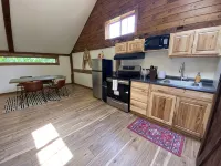 Barn Off the beaten path yet close to everything. - 4-Star