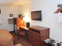 Roosevelt Inn & Suites Hotels in McKenzie County