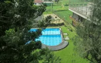 Tangko Inn Resort - piscina