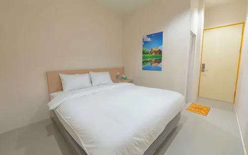 Gold Line Guest House - 2-Star